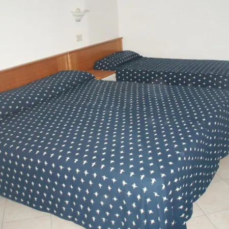 Apartment Cozy Flat 80 Metres From The - Beahost *